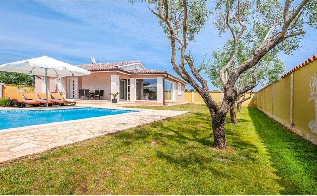 Villa Zafirah Pola Esterno foto